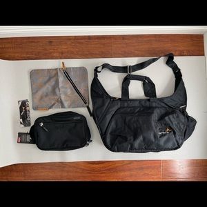 Apera Yoga Tote and Ogio Toiletry Bag (has TNT/TBS network promotional logo)